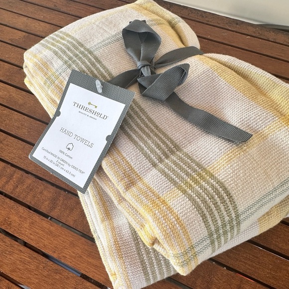 Threshold gray & yellow cotton kitchen hand towels set of 2 - Picture 1 of 5